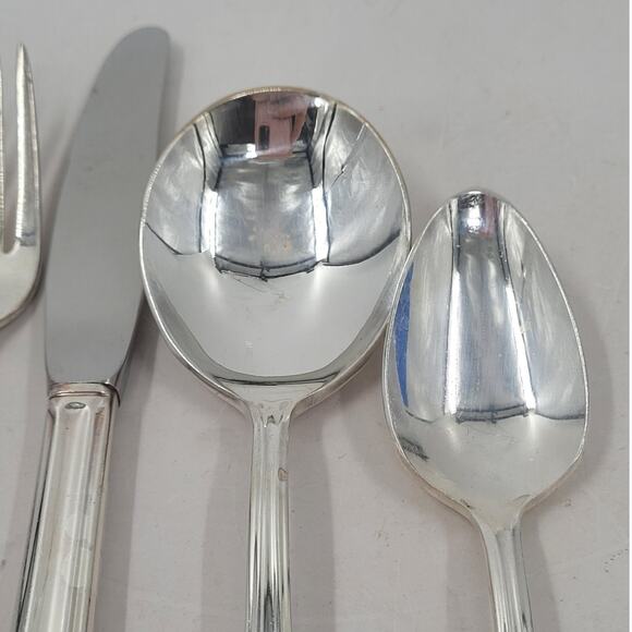 Rogers Brothers Silver Plate Eternally Yours Coquette 6-8 - Picture 6 of 12